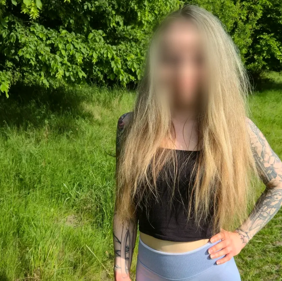 Esra, 27