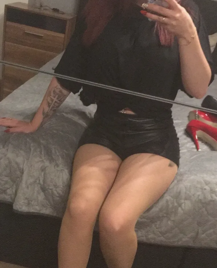 Leyla, 30