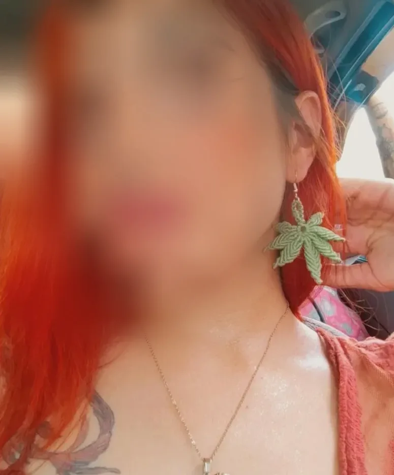 Melanie, 26