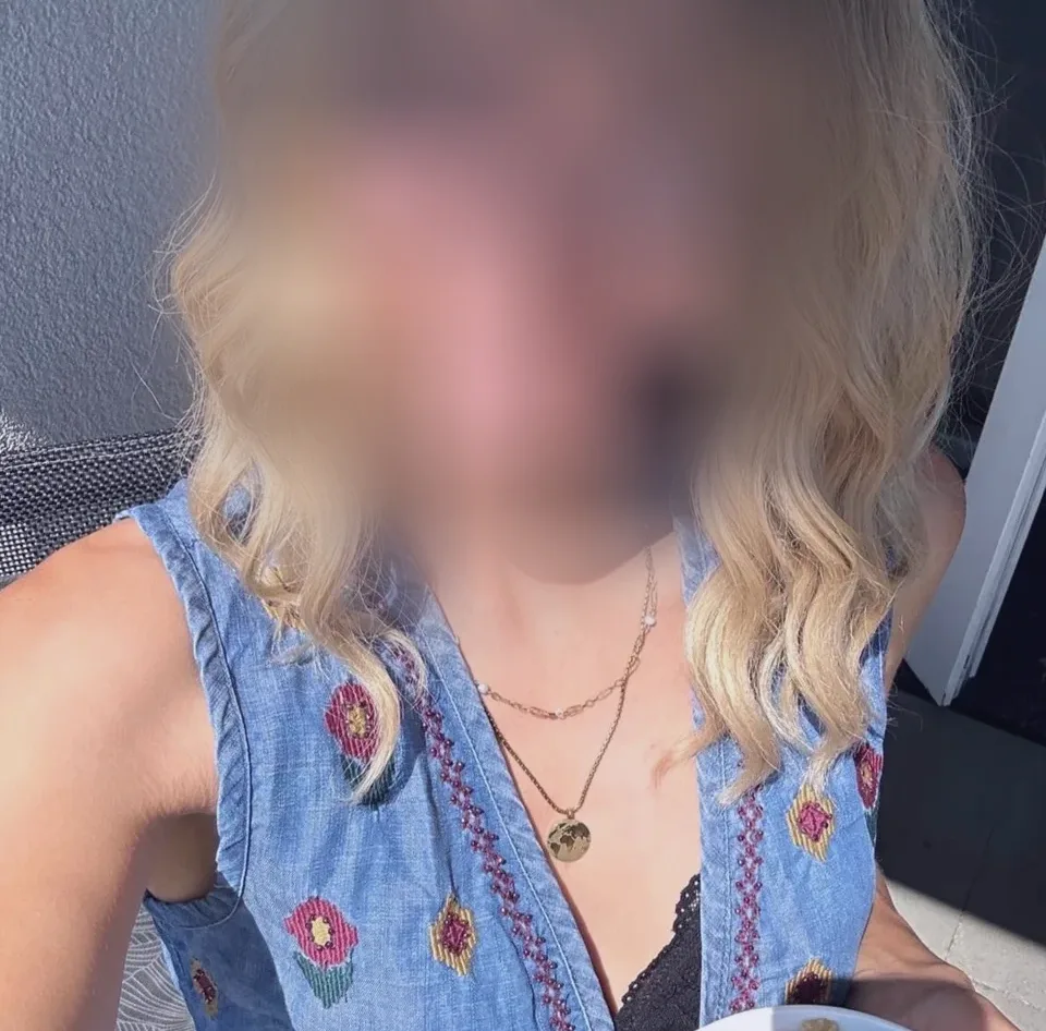 Selin, 26
